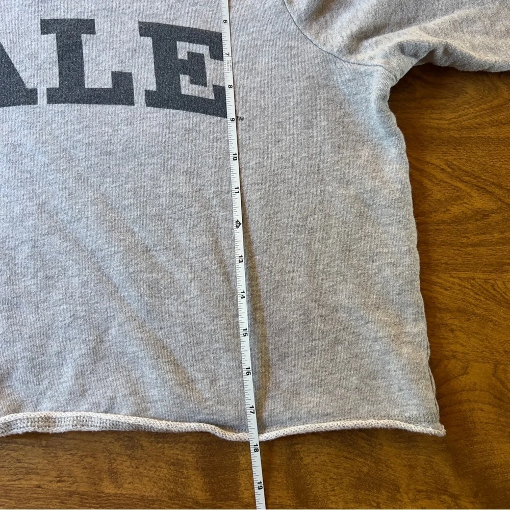 ✅ 3/$20 YALE by Cactus + Pearl Gray Hooded Sweatshirt Top Junior size L